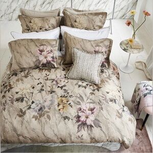 Designers Guild CARRARA FIORE CAMEO duvet cover